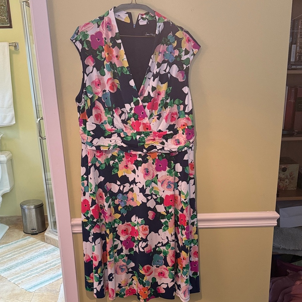 Jessica Howard sz 18W Floral Sleeveless Wrap Dress